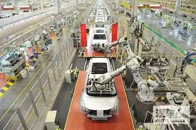 改革进程中的新突破——评鼓励“代工”新政策《道路机动车辆生产》